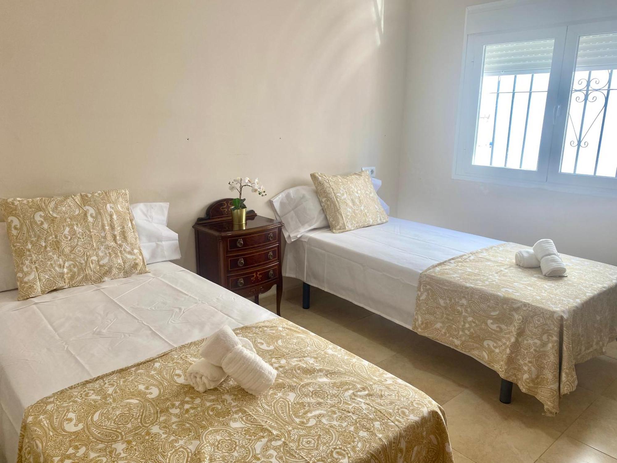 Hevres El Capricho Apartment Malaga Exterior photo